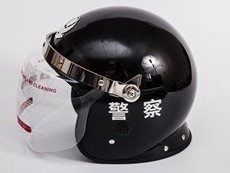 靖江固安:分析防暴头盔的特点